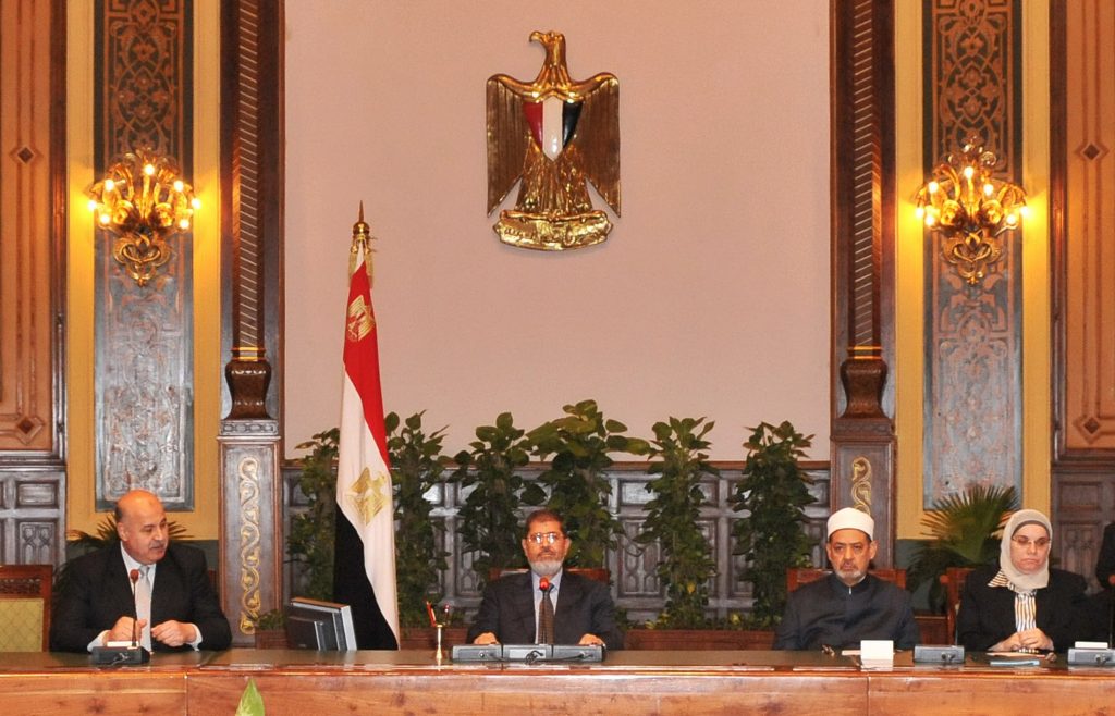 Αίγυπτος: Απέσυρε το διάταγμα ο Μόρσι – Τι θα κάνει η αντιπολίτευση