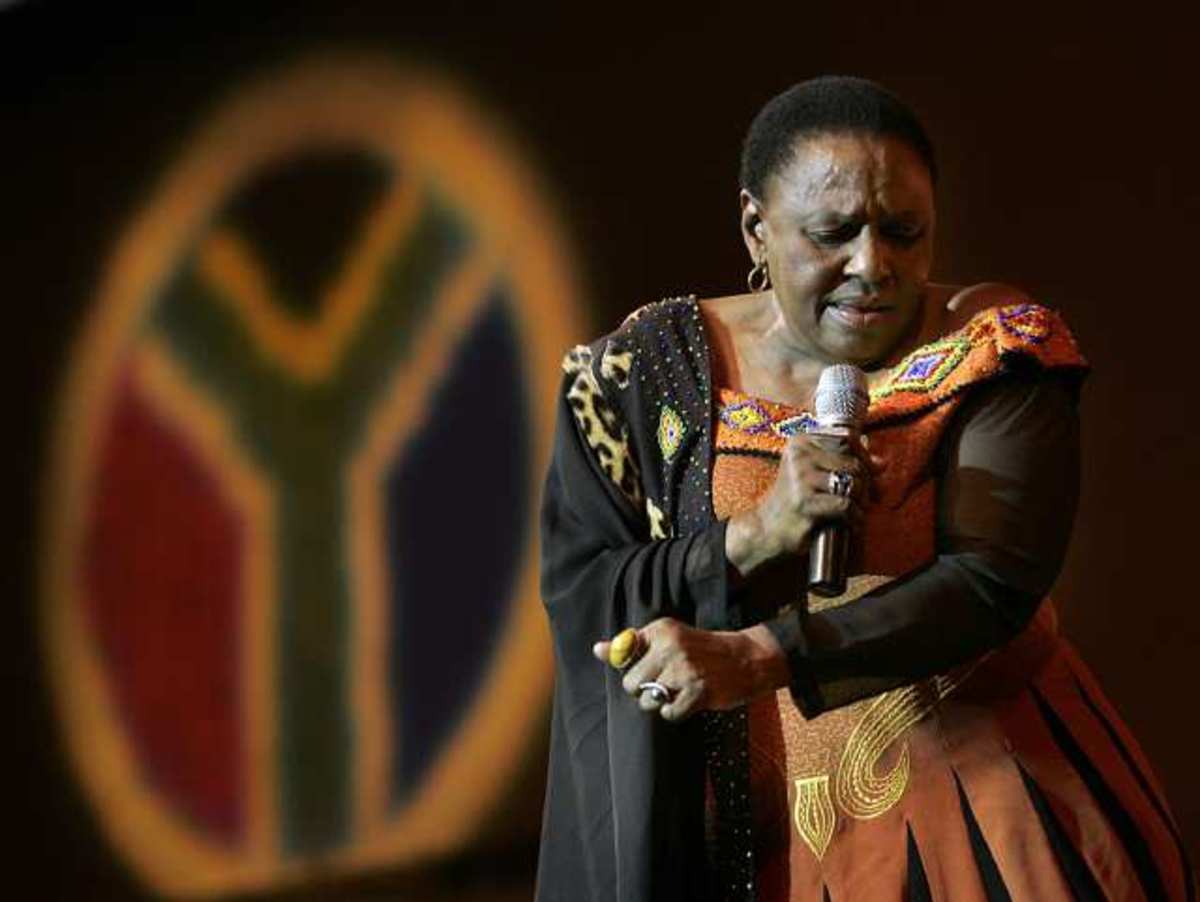 Miriam Makeba: Ποιά ήταν η γυναίκα “θρύλος” που τιμά η Google (ΦΩΤΟ, VIDEO)