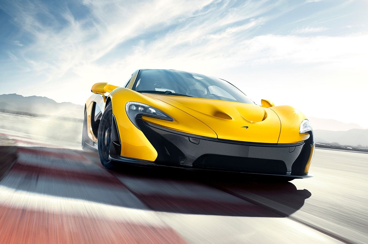 Video: McLaren P1, σμιλεμένη από τον άνεμο