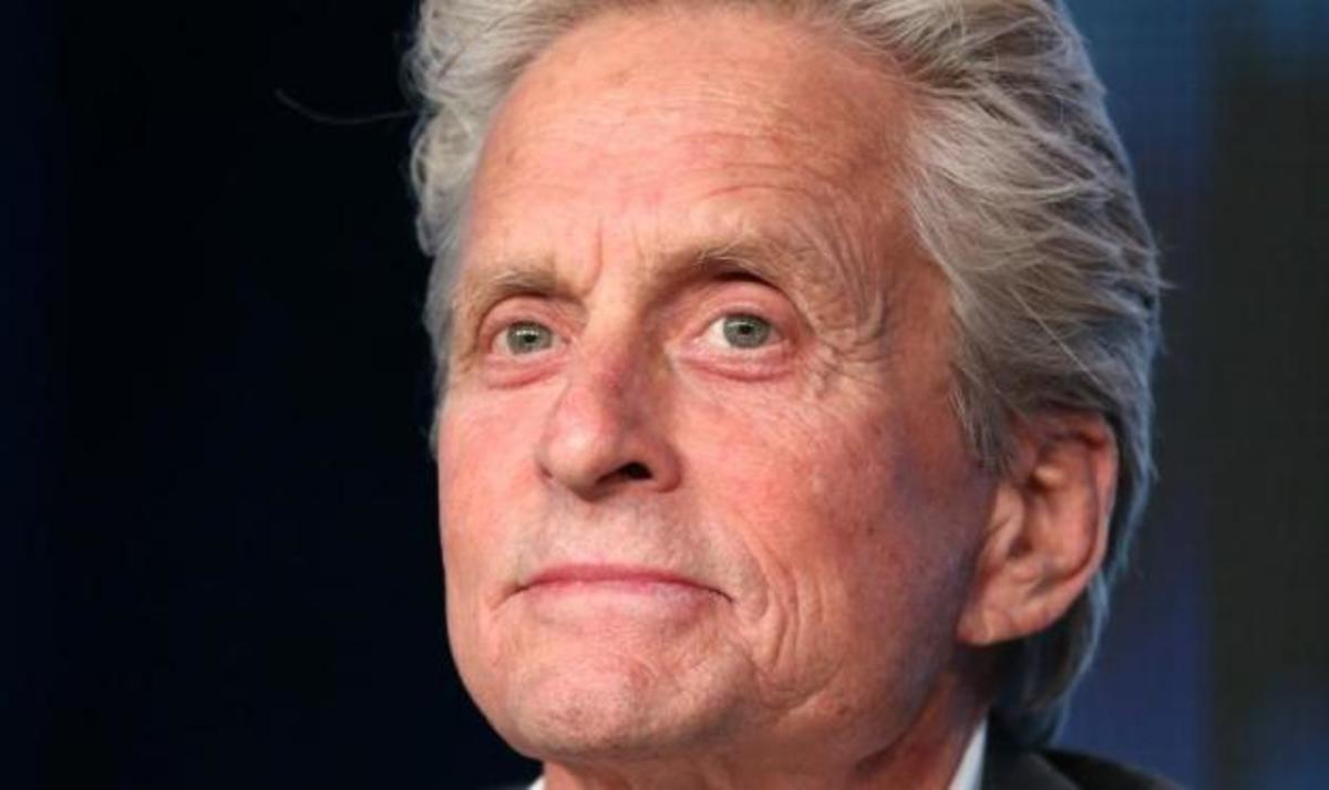 Μ. Douglas: Η πρώτη του συνέντευξη μετά τις φήμες για το διαζύγιο από την C. Z. Jones