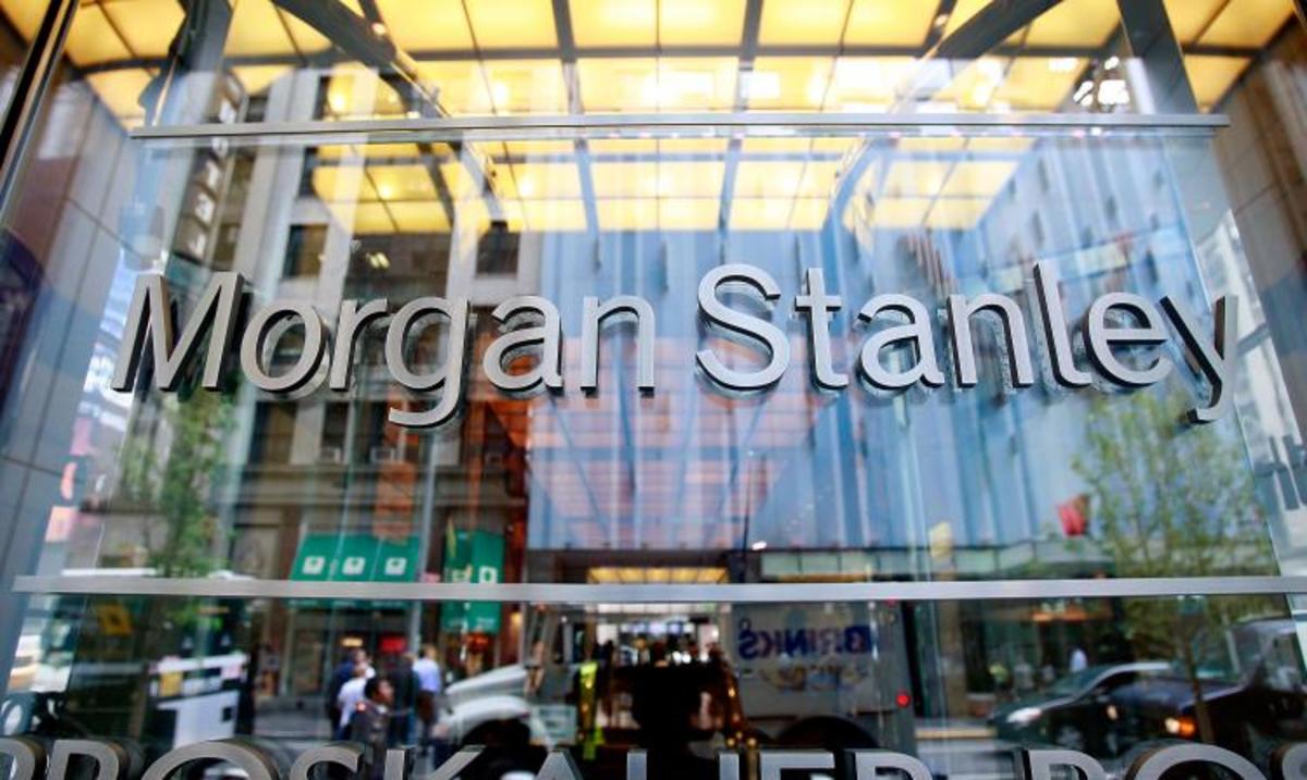 Η Morgan Stanley βλέπει ανάκαμψη στην Ελλάδα