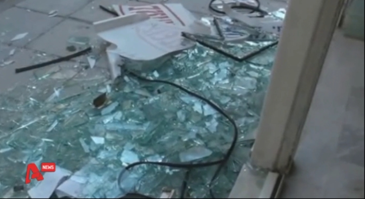 ”Ανατίναξαν” πολυκατοικία στη Λάρισα