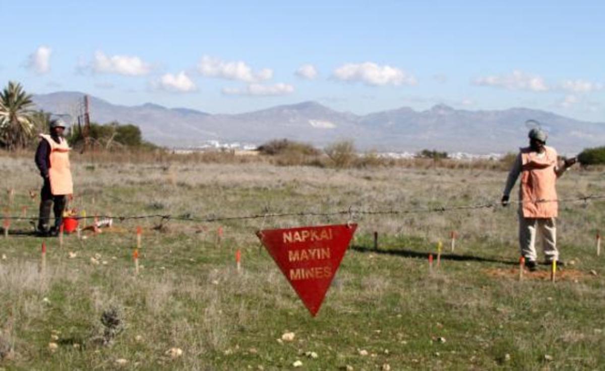 Θολωμένος από ερωτική απογοήτευση όρμησε σε ναρκοπέδιο