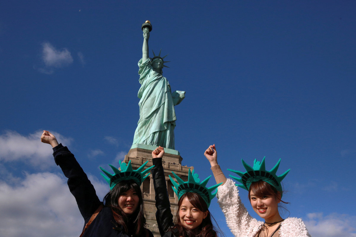 Ρεκόρ τουριστών στη Νέα Υόρκη το 2016