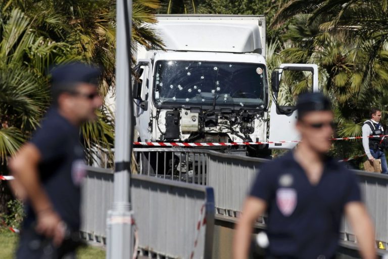 Γαλλία: Οι αποκαλύψεις έφεραν… έρευνα για τα μέτρα ασφαλείας τη νύχτα του μακελειού στη Νίκαια