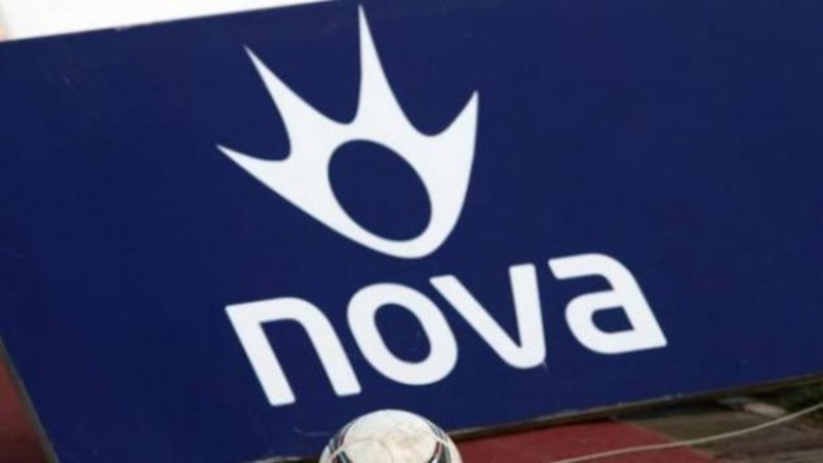 Σφραγίστηκε η συμφωνία της NOVA με τη Σούπερ Λίγκα ΦΩΤΟ EUROKINISSI