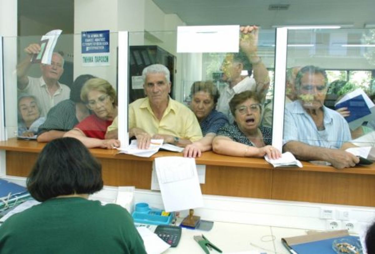 Αναστολή σύνταξης για 1.600 συνταξιούχους του ΟΑΕΕ