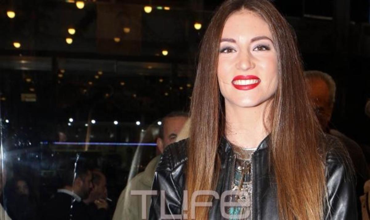 Πού ”τσάκωσε” ο φωτογραφικός φακός την Αθηνά Οικονομάκου και τον σύντροφό της;