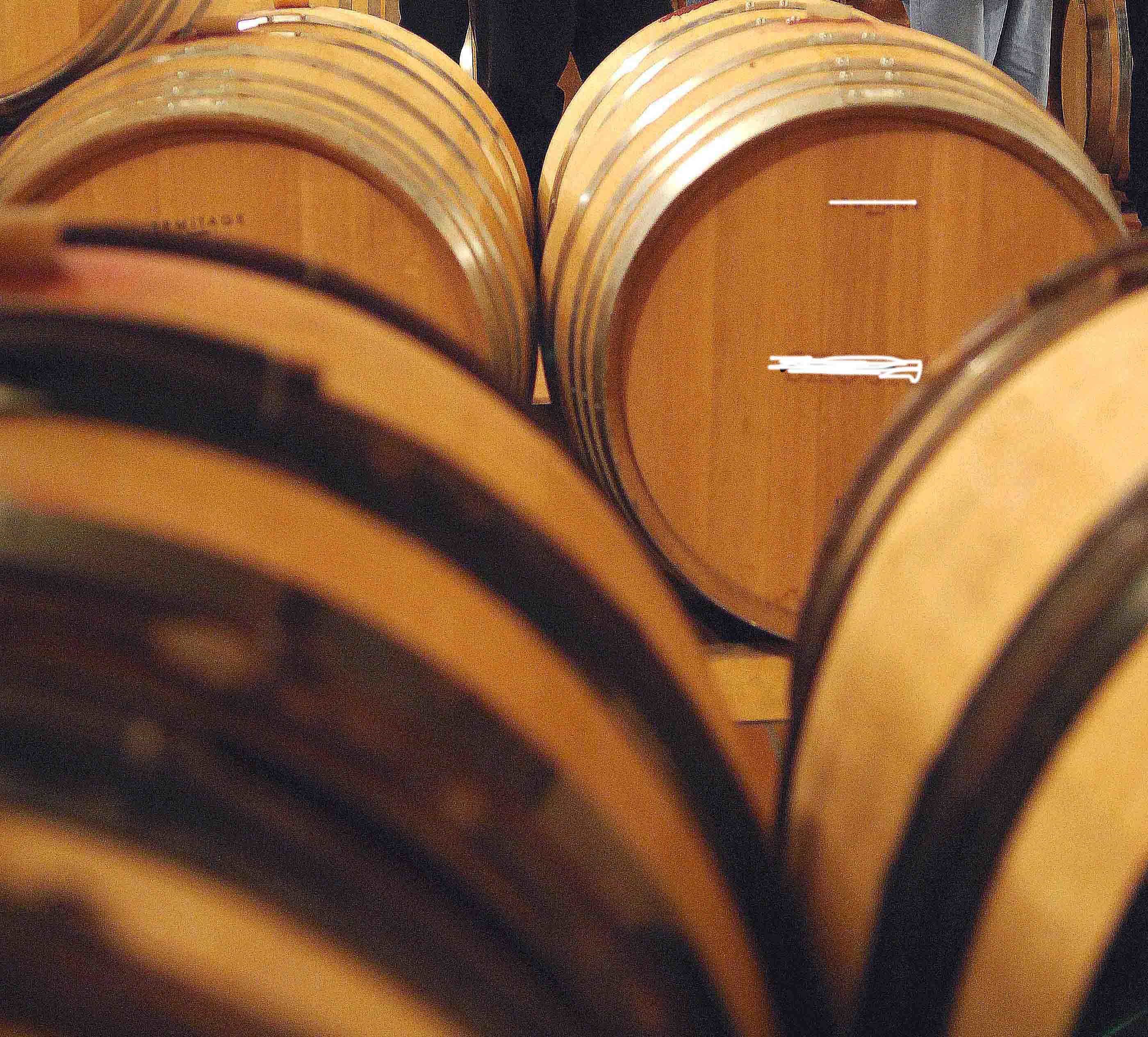 100% φοροδιαφυγή σε 6 οινοποιεία!