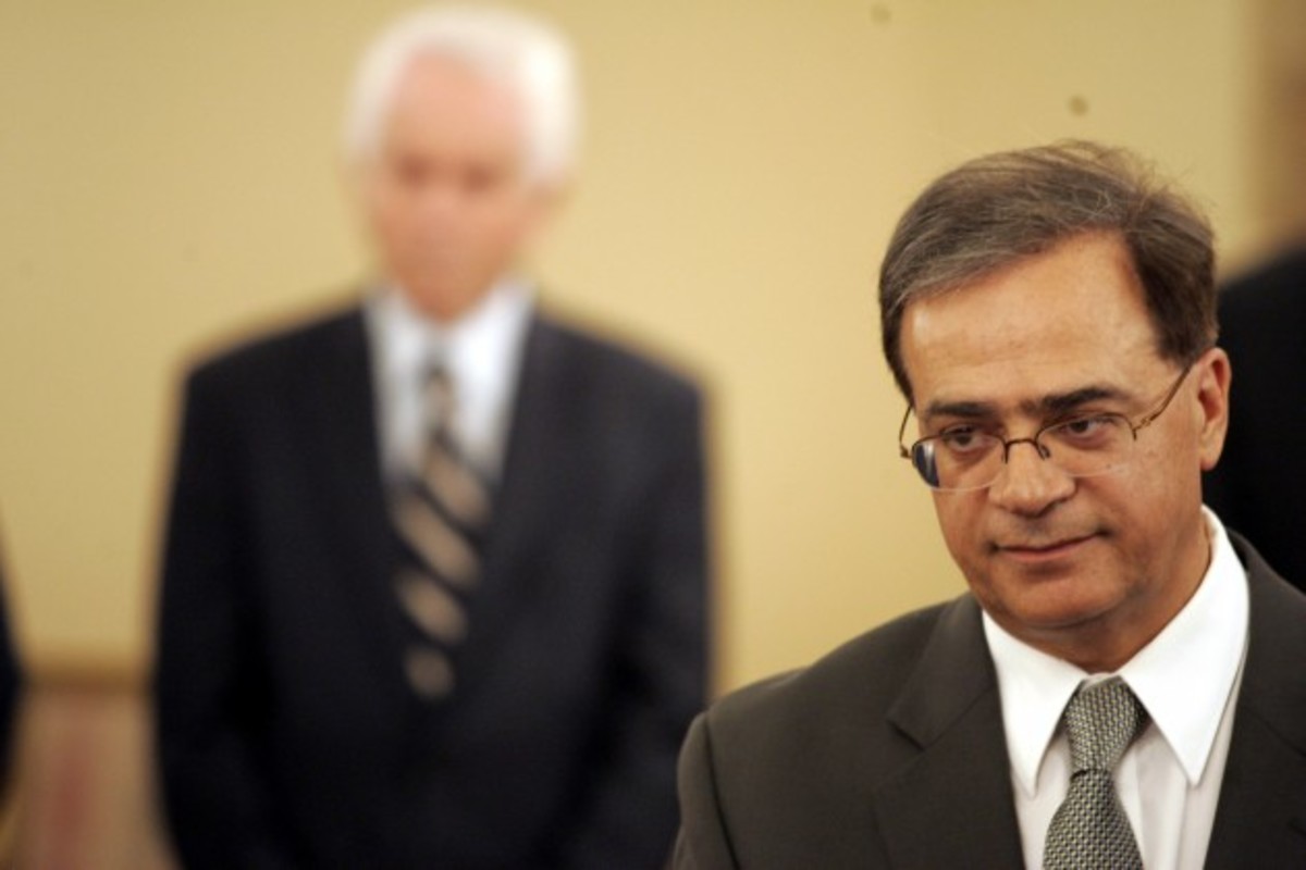 “Πείτε μας γιατί δεν συμμορφώνεστε κύριε υπουργέ” – Τι λέει η κλήση ΣτΕ στον Χαρδούβελη