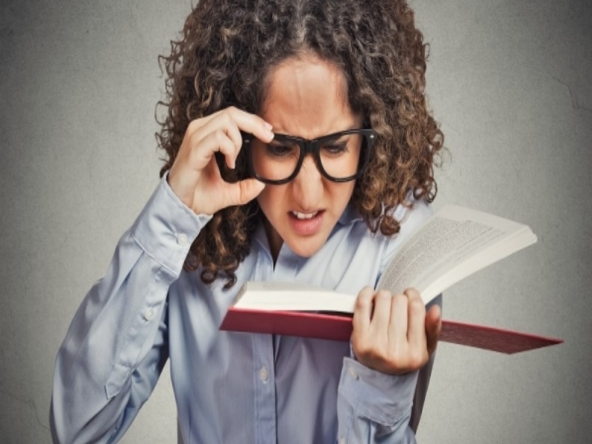 Γιατί βλέπετε καλύτερα όταν μισοκλείνετε τα μάτια σας (ΒΙΝΤΕΟ)