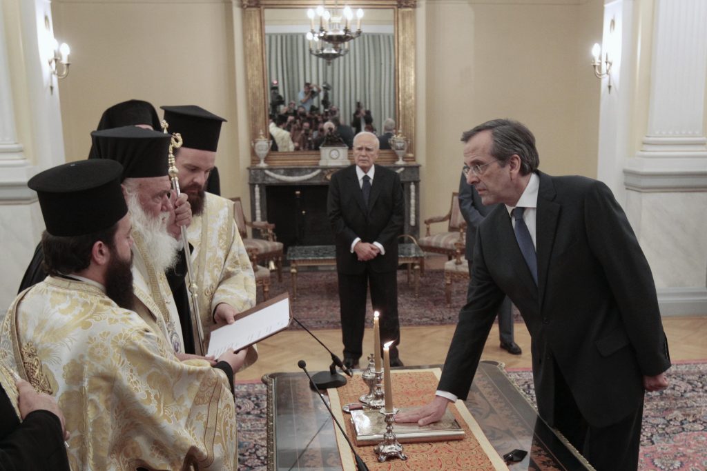 Καρέ-καρέ η τελετή ορκωμοσίας του Α. Σαμαρά  – ΦΩΤΟΡΕΠΟΡΤΑΖ
