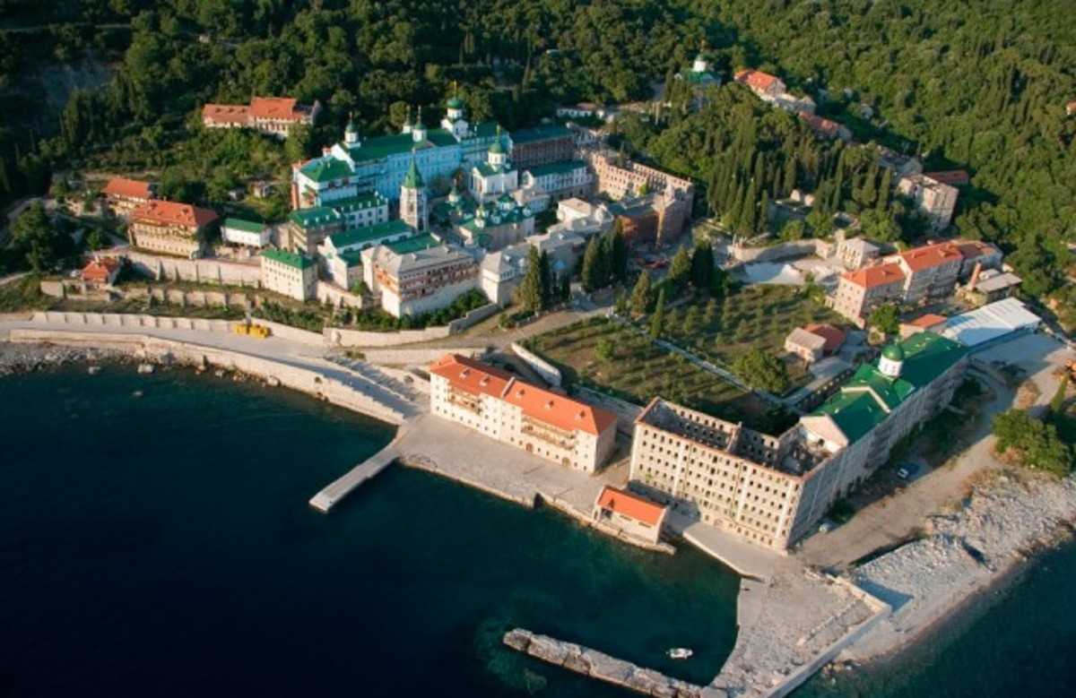 Μπήκαν Τούρκοι στο Άγιο Όρος!