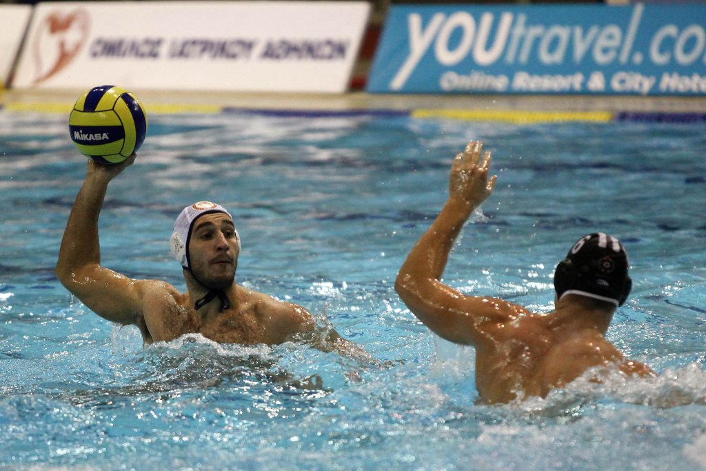 Δυσκολεύουν τα πράγματα για τους ερυθρόλευκους μετά την ήττα από την Παρτιζάν