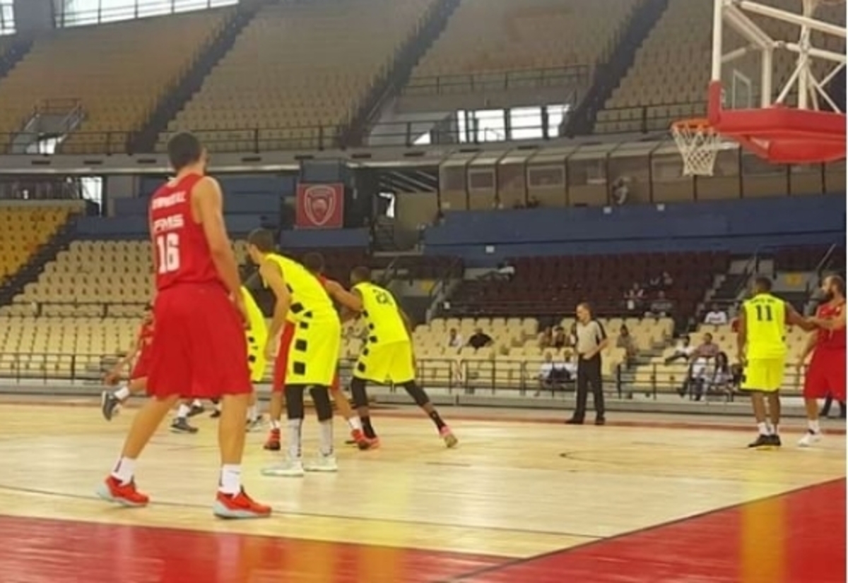 Φούλαρε ο Ολυμπιακός και ο Άρης δεν αντιστάθηκε! [vid]