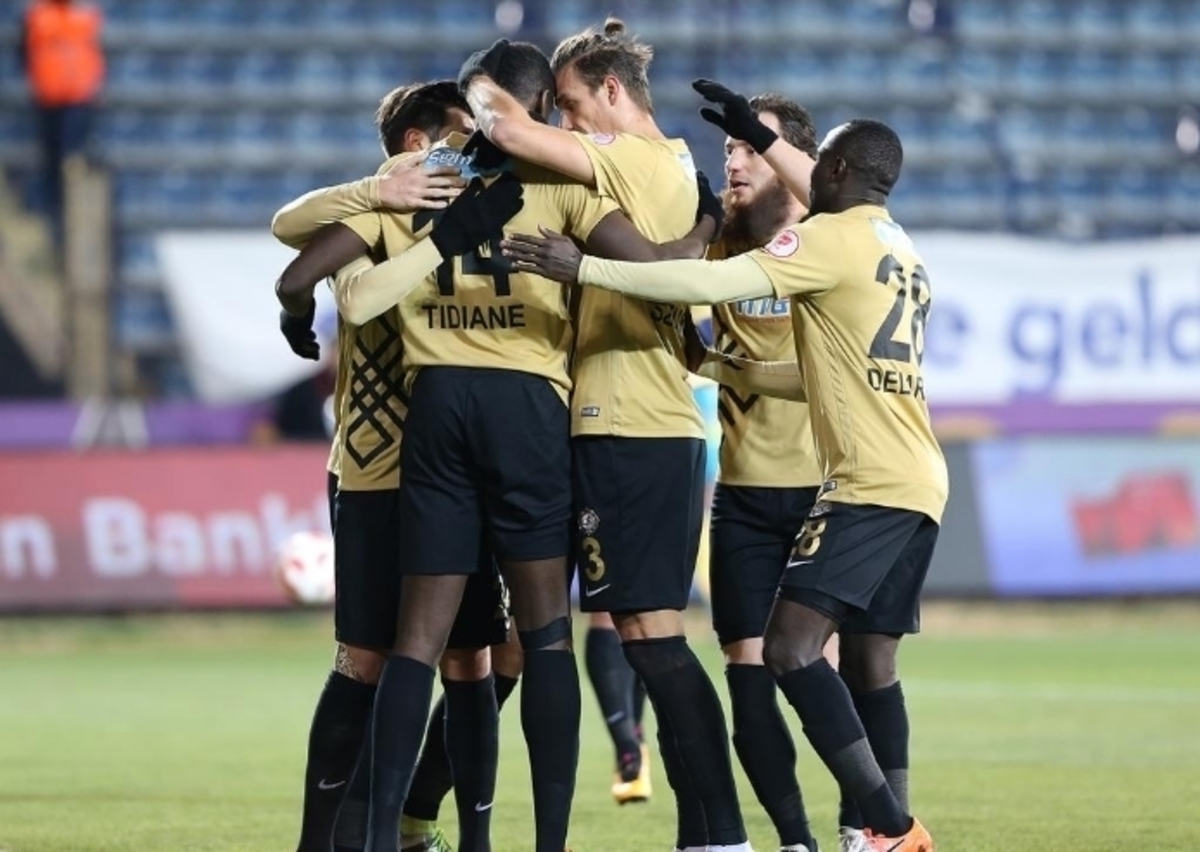 ΦΩΤΟ twitter.com/OSMANLISPOR_FK/