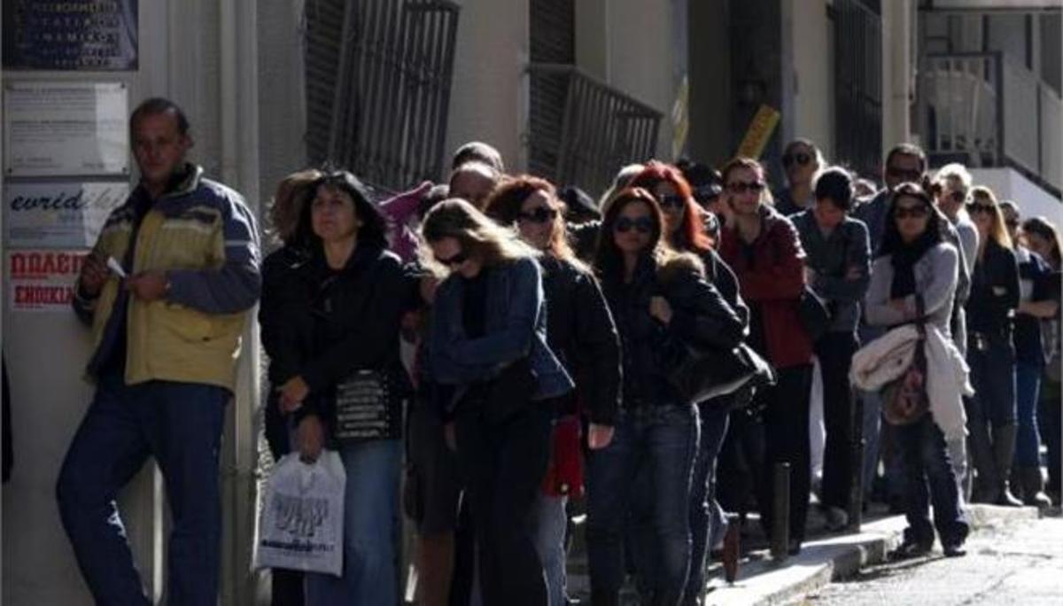 Απελπισία! 18.000 υποψήφιοι για 390 θέσεις εργασίας στον ΟΤΕ