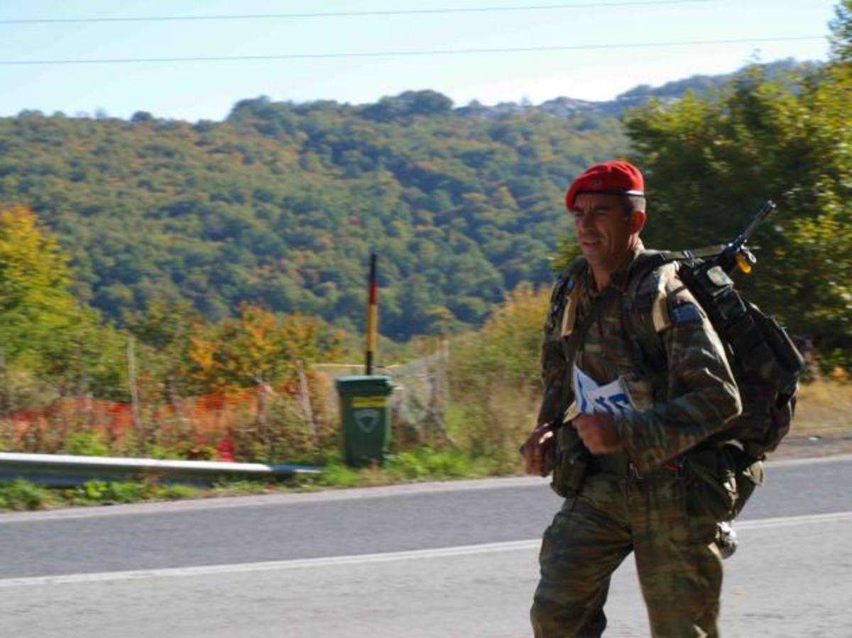 “Στα χνάρια των Βαλκανικών”! Πορεία 270 χλμ. από 67 άνδρες και 4 γυναίκες των ΕΔ! ΦΩΤΟ