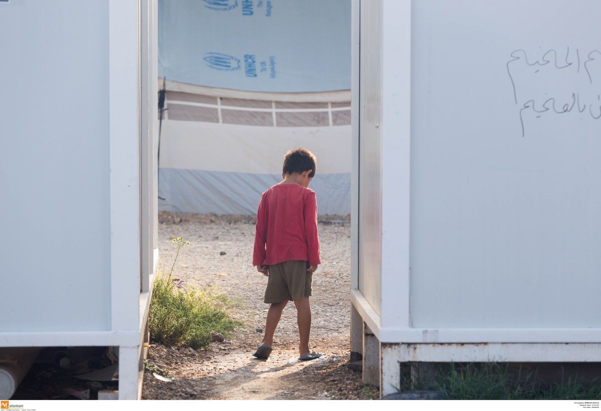 Ένα στα τέσσερα παιδιά απειλείται με φτώχεια  – Στην τρίτη θέση της ΕΕ η Ελλάδα