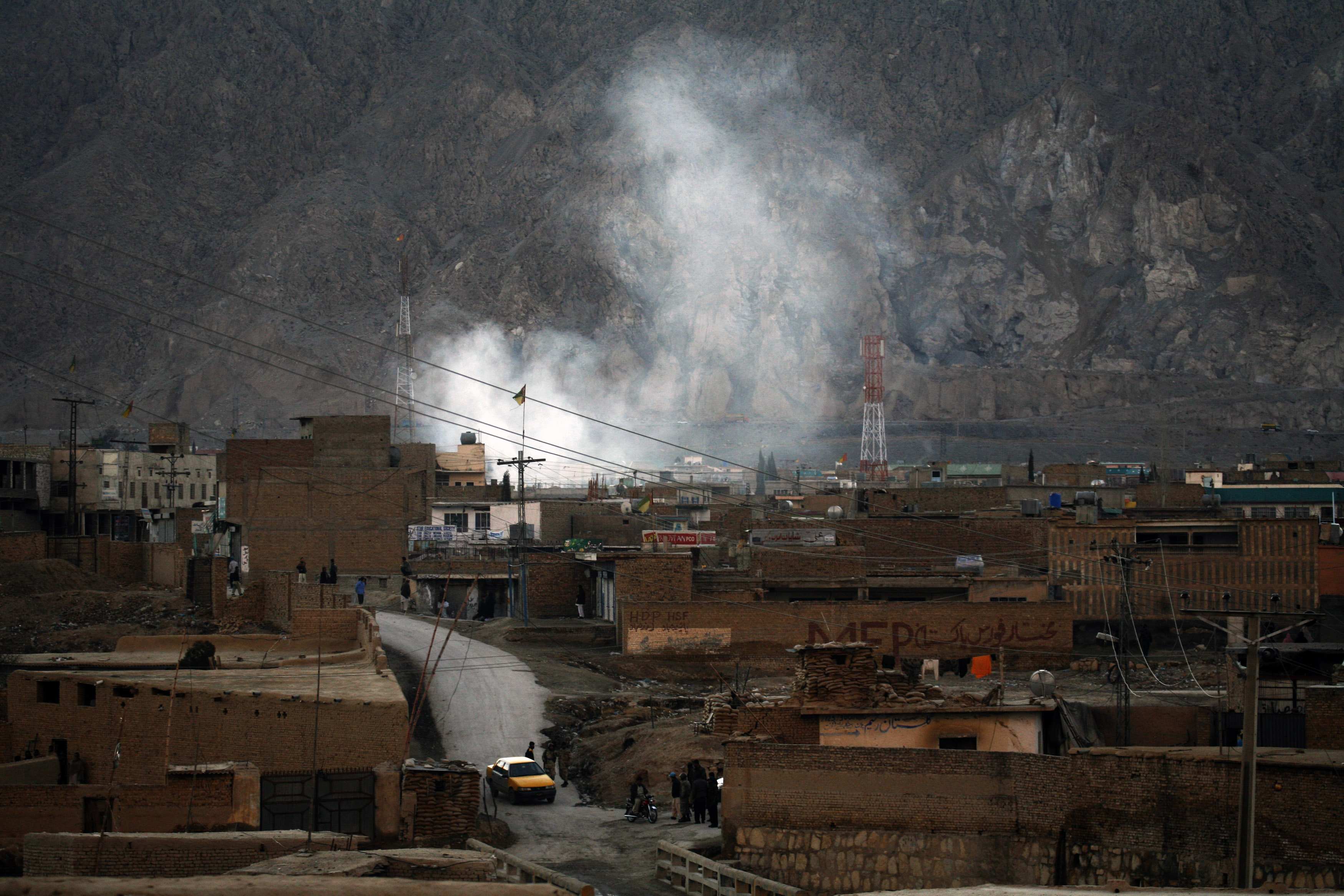 Μακελειό στο Πακιστάν – 79 νεκροί απο βομβιστική επίθεση