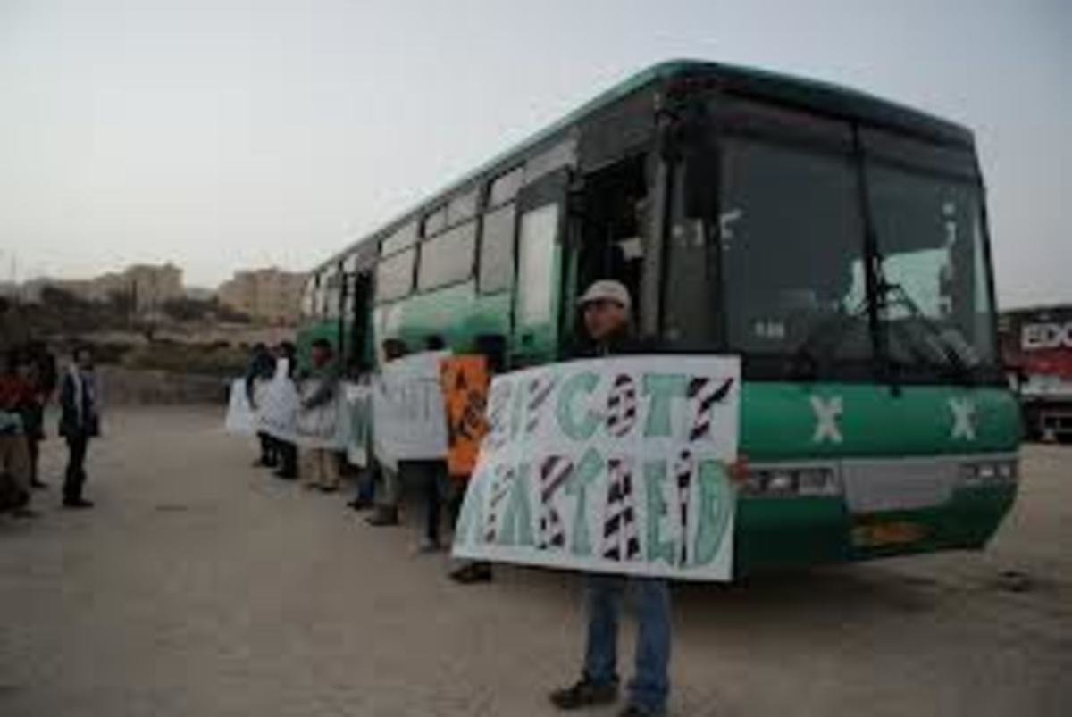 Λεωφορεία μόνο για Παλαιστίνιους στο Ισραήλ! – Ζωντάνεψε το καθεστώς “Απαρτχάιντ”