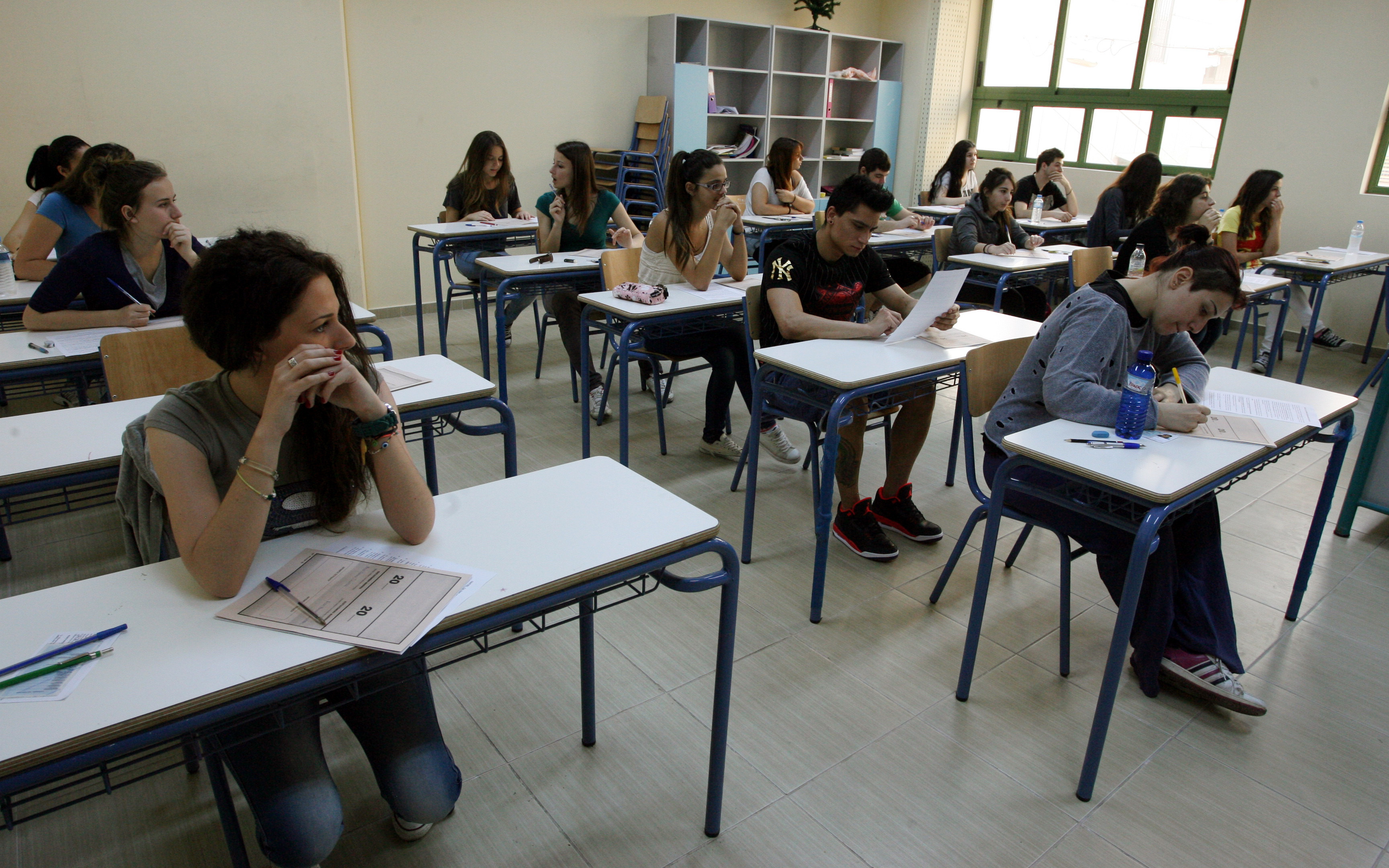 Entering exams. Школа на Кипре внутри. Государственные школы на Кипре. Educational System in Greece. Again Exams.