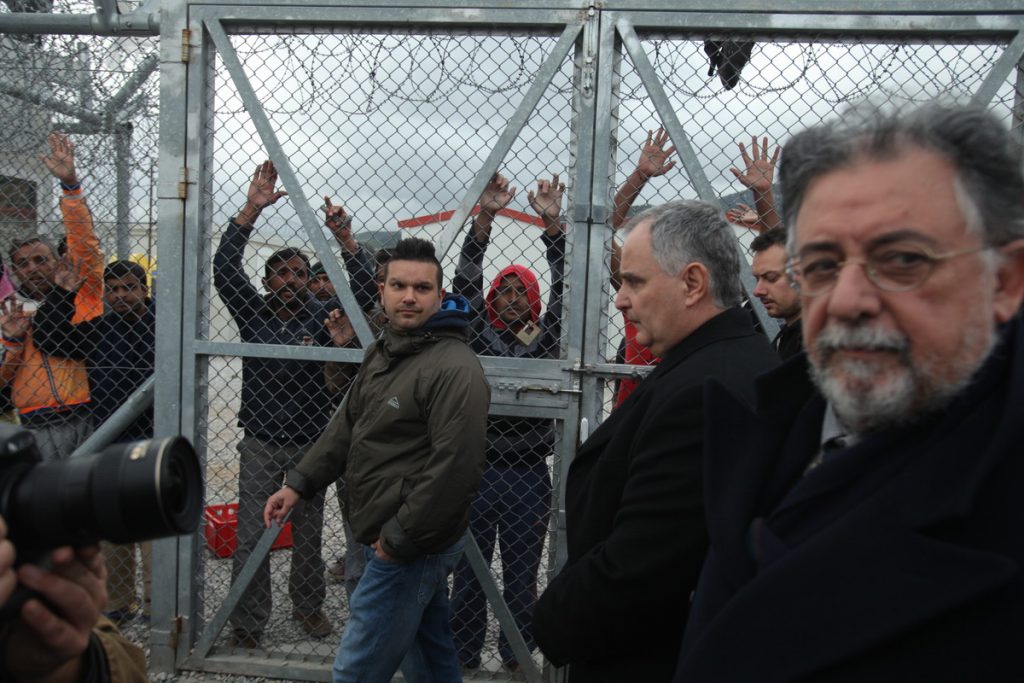 Πανούσης: Ντρέπομαι! Κέντρα Κράτησης Αλλοδαπών τέλος – Δείτε φωτογραφίες