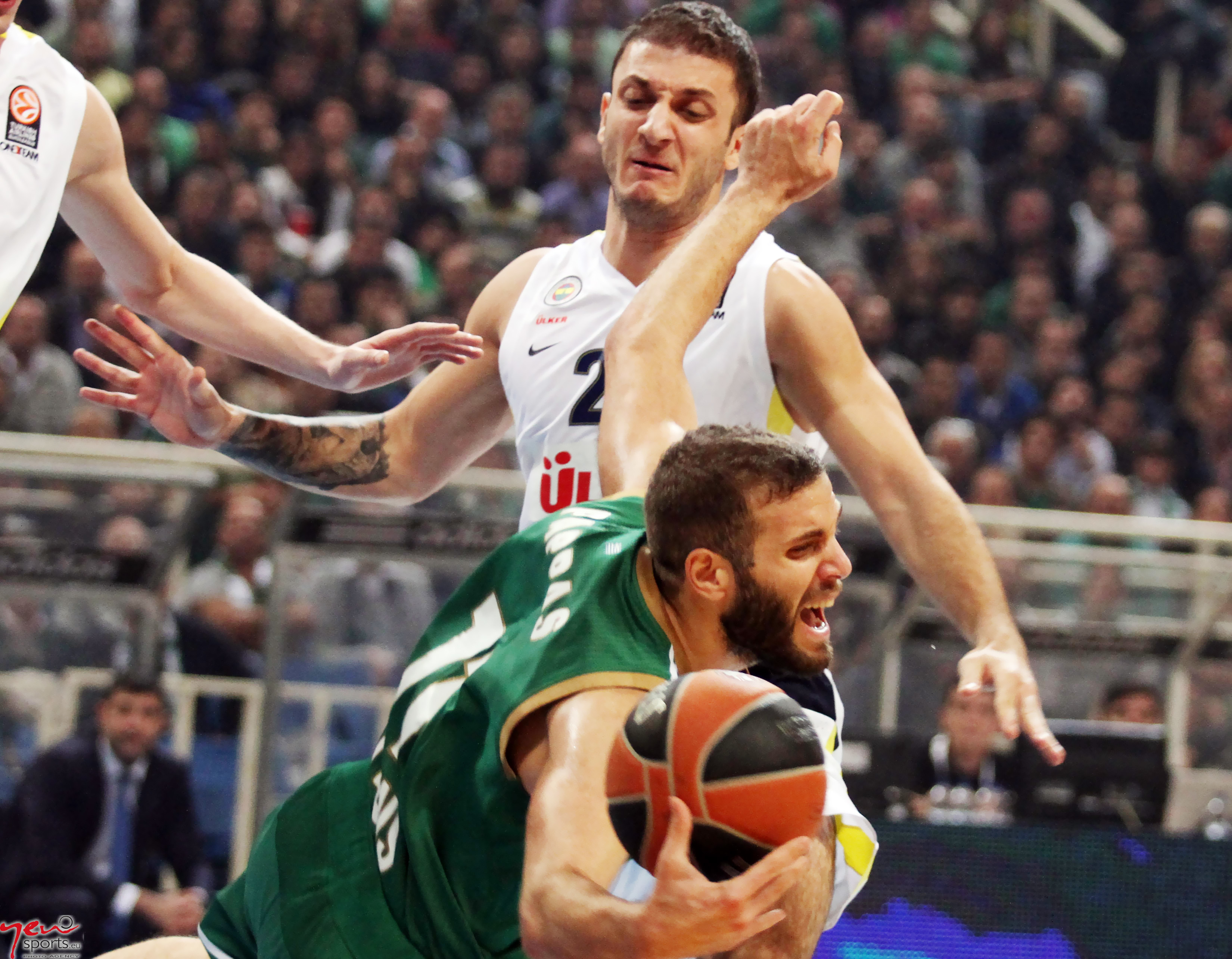 ΦΩΤO NEWSPORTS.