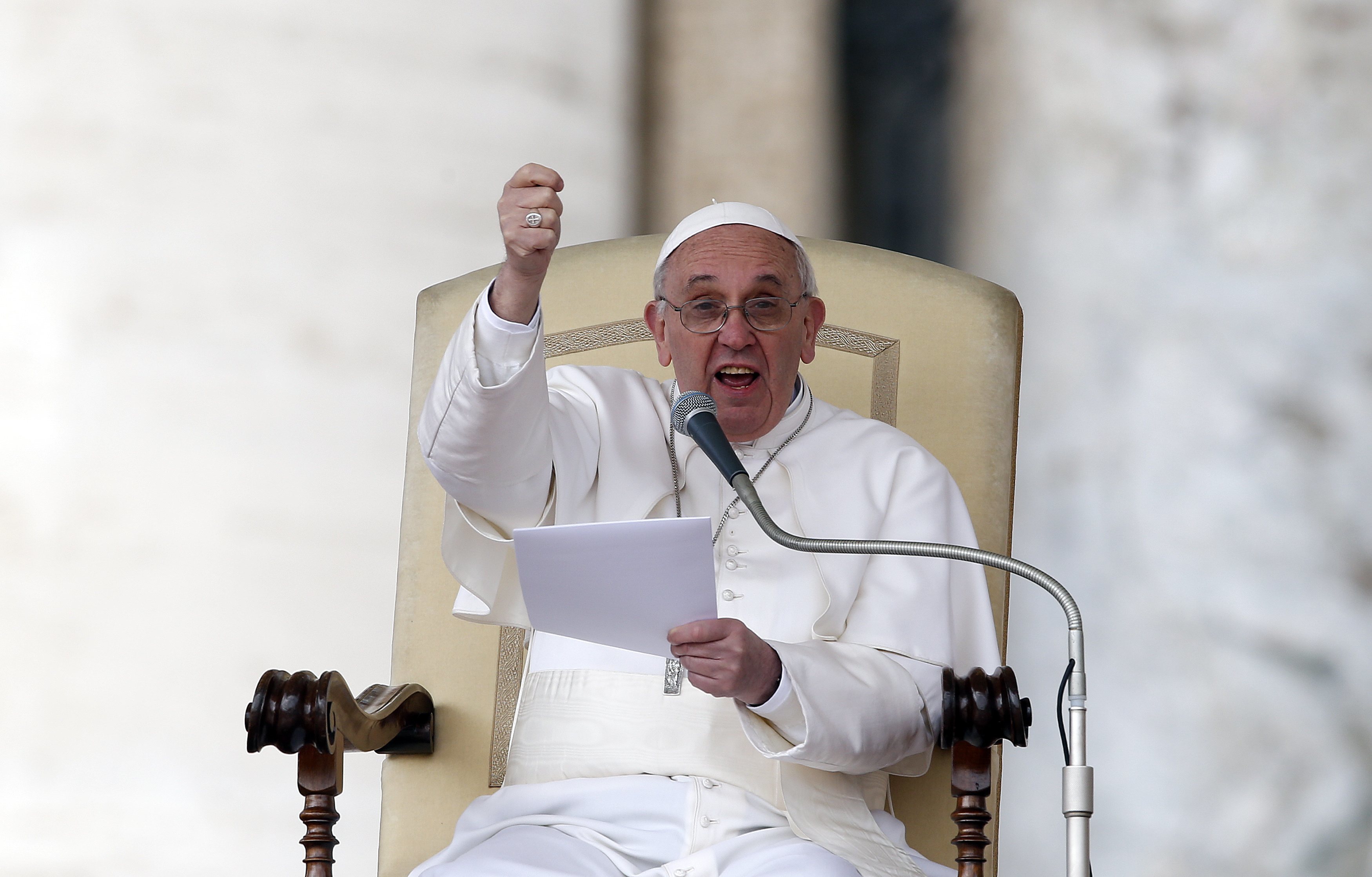 Ο Πάπας Φραγκίσκος για τη σεξουαλική κακοποίηση από κληρικούς