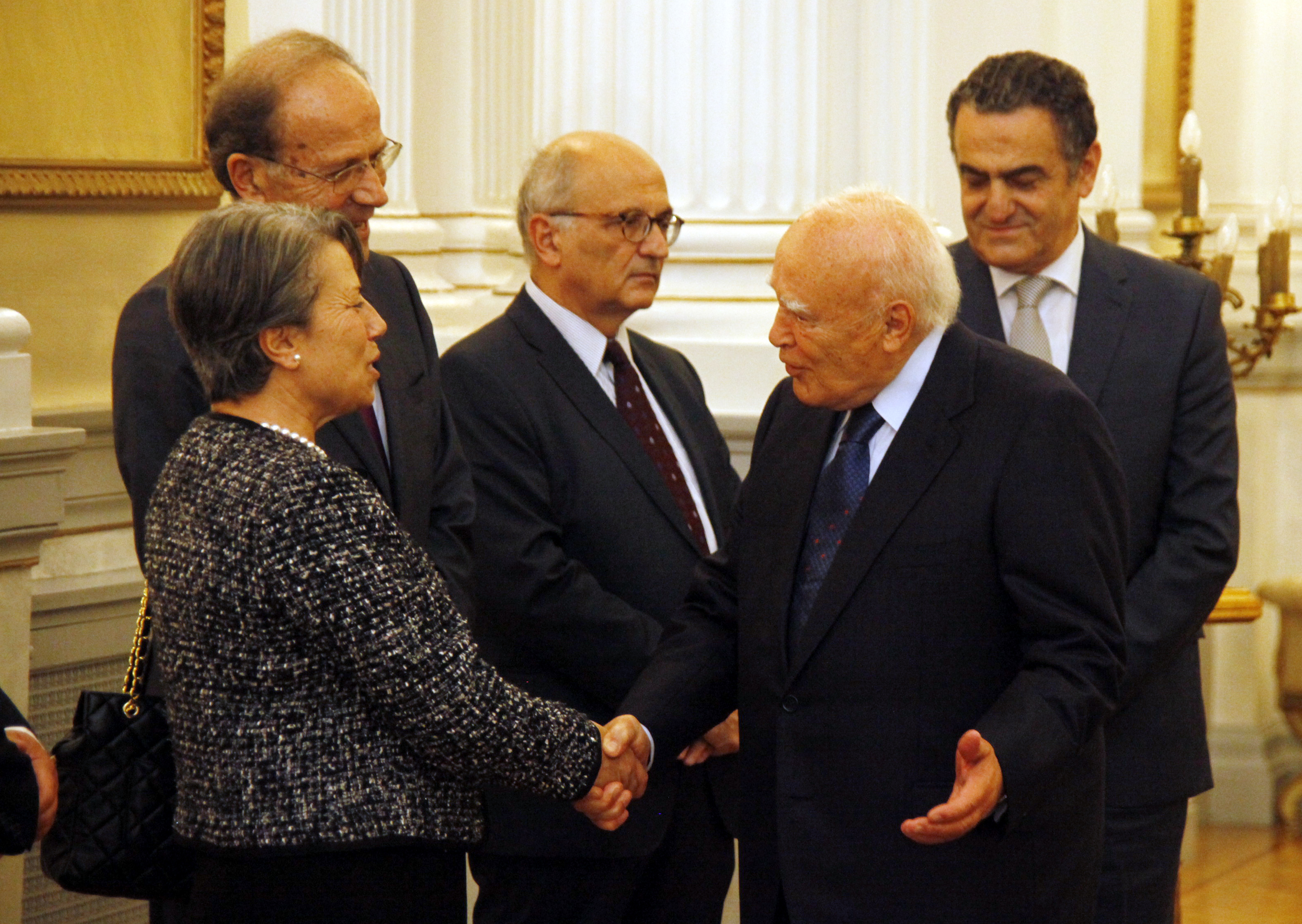 Παπούλιας σε νέα ηγεσία των Ανωτάτων Δικαστηρίων: “Καθήκον σας η υπεράσπιση των δημοκρατικών θεσμών”