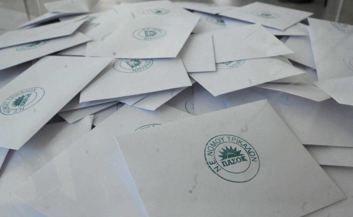 Βίντεο ντοκουμέντο: Ψήφισε 3 φορές στις εκλογές του ΠΑΣΟΚ