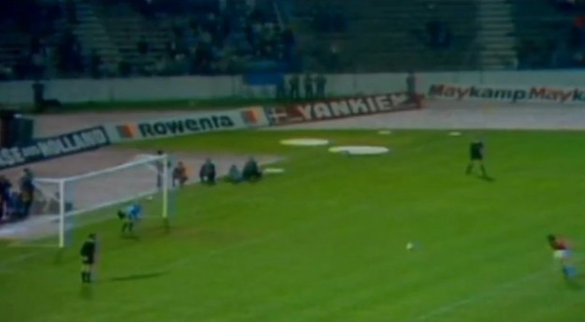 Το χειρότερο πέναλτι της ιστορίας! (VIDEO)