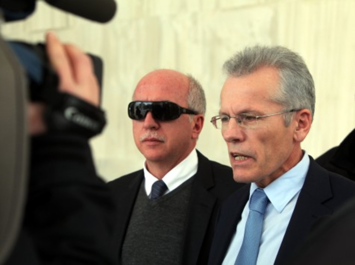 Ανακοινώθηκαν οι αντικαταστάτες των Μουζακίτη – Πεπόνη