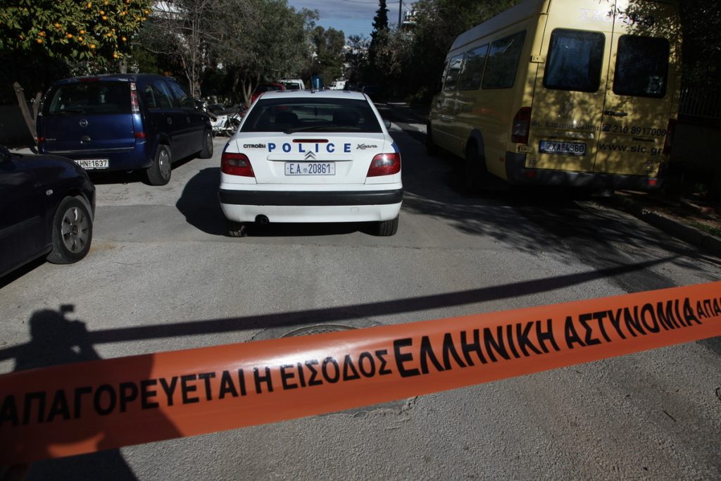 Ηράκλειο: Έβαλε το πιστόλι στον κρόταφο και απειλούσε να αυτοκτονήσει!