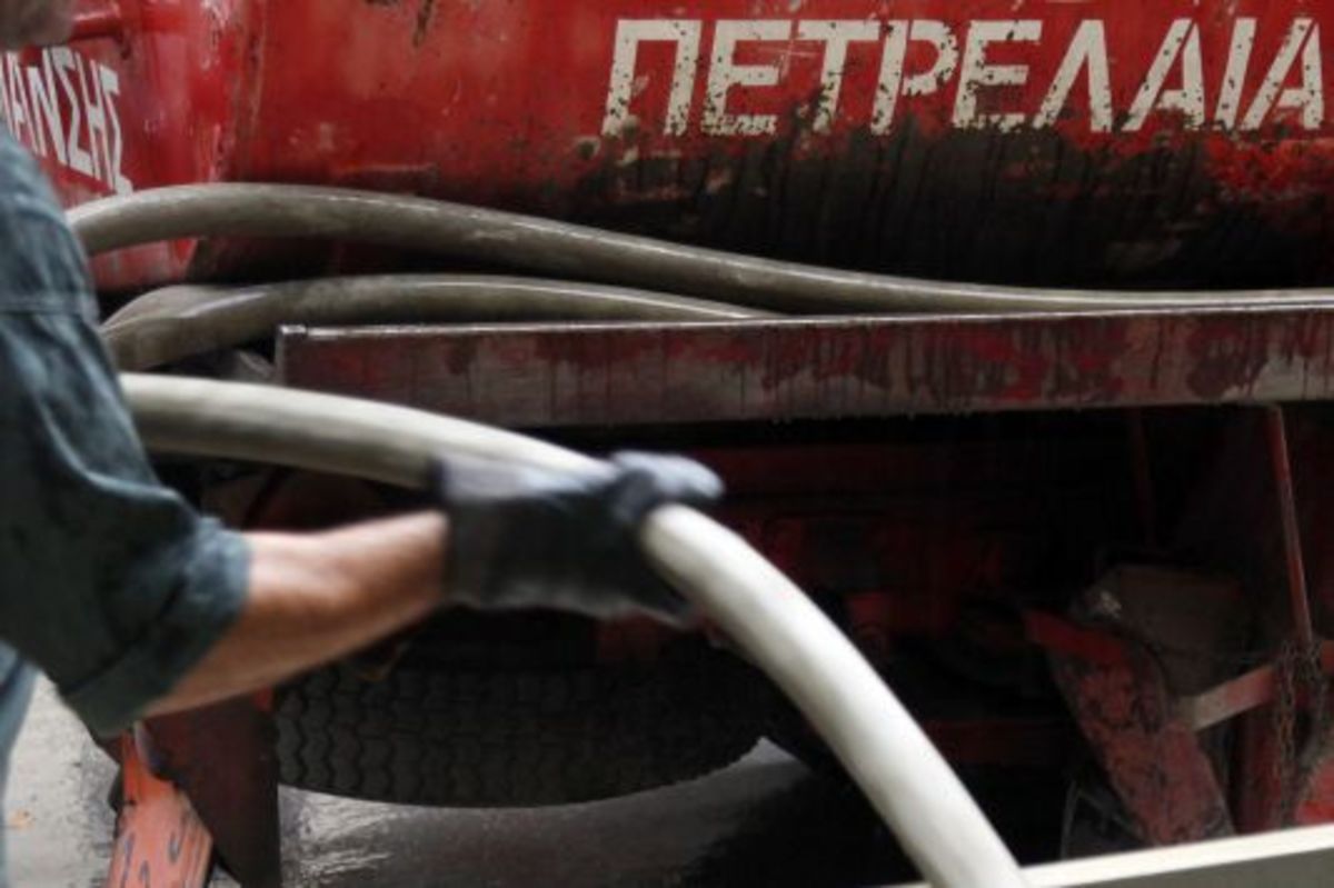 Κορινθία: Έκλεβαν καύσιμα από αυτοκίνητα του δήμου Σικυωνιών!
