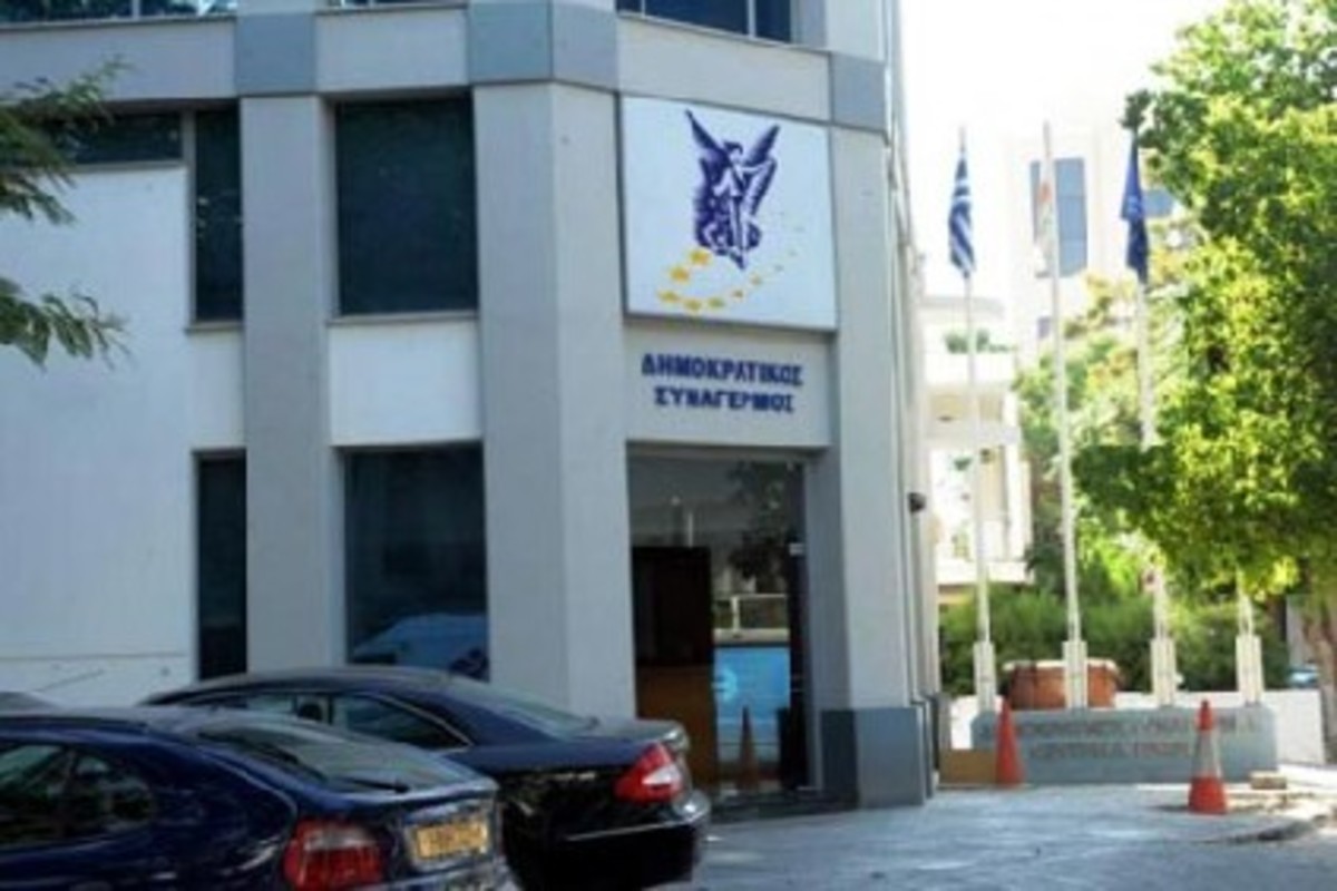 Μάχη για τα Υπουργεία στην Κύπρο