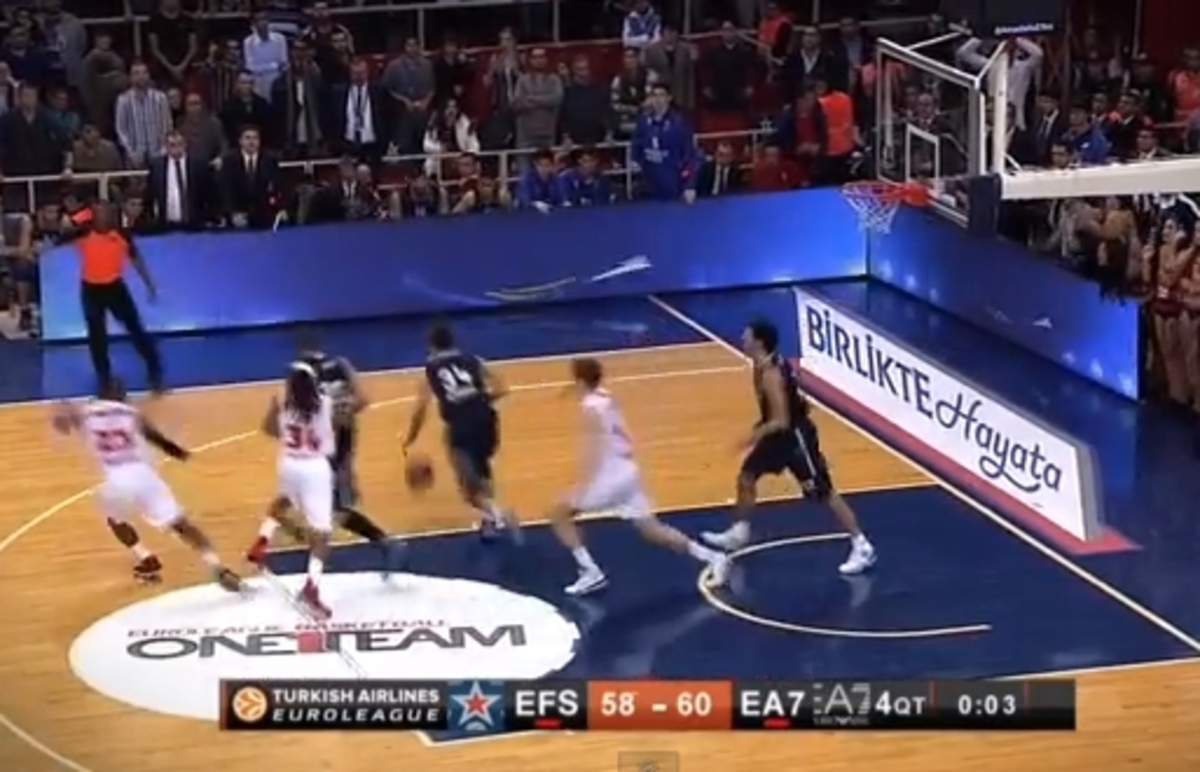 Το Buzzer-beater της δεκαετίας