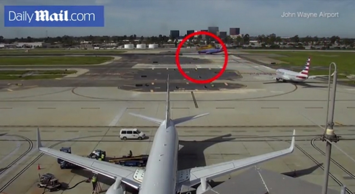 Βίντεο από την τρομακτική πτήση του Χάρισον Φορντ! Παραλίγο να συγκρουστεί με αεροπλάνο