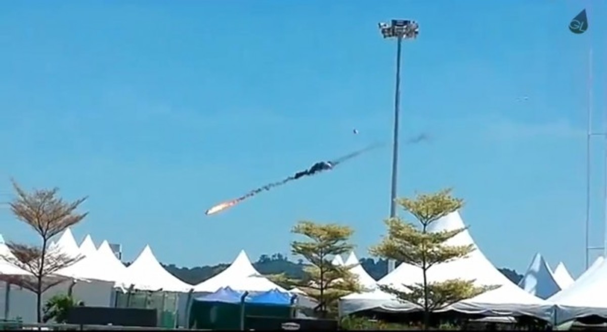 Σύγκρουση αεροσκαφών σε επίδειξη