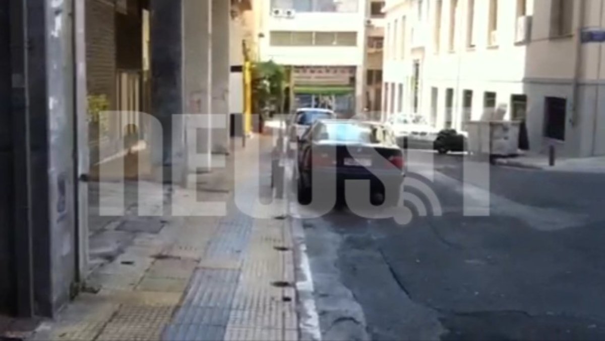 Αλλαγές στην πλατεία Θεάτρου
