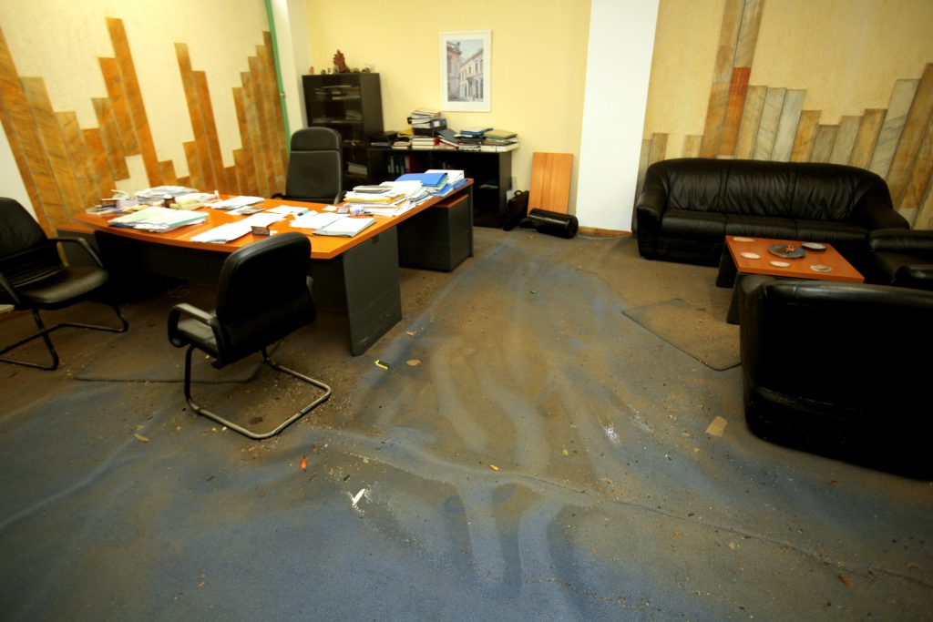 Τι πρέπει να κάνουν οι επιχειρηματίες που υπέστησαν ζημιές από τις πλημμύρες