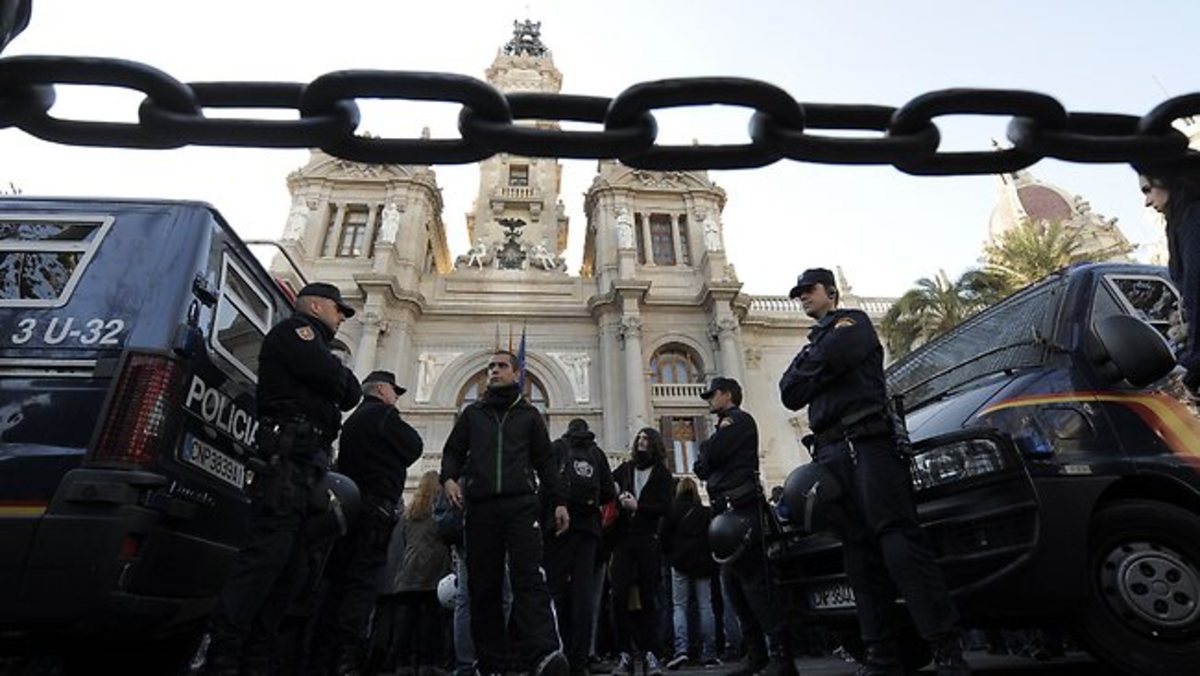 Συνελήφθησαν επτά πληρωμένοι δολοφόνοι στην Ισπανία