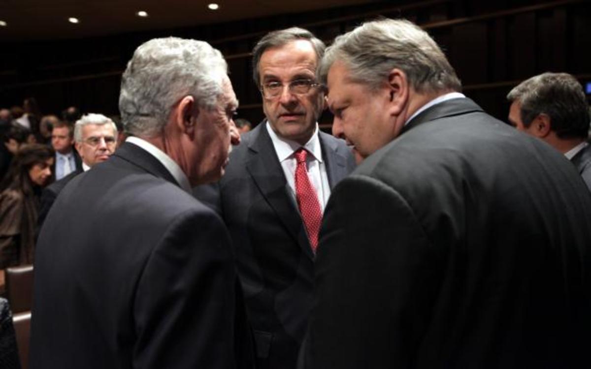 Μισθολόγιο στρατιωτικών: Πολιτικό ζήτημα των τριών Αρχηγών κι όχι γραφειοκρατών