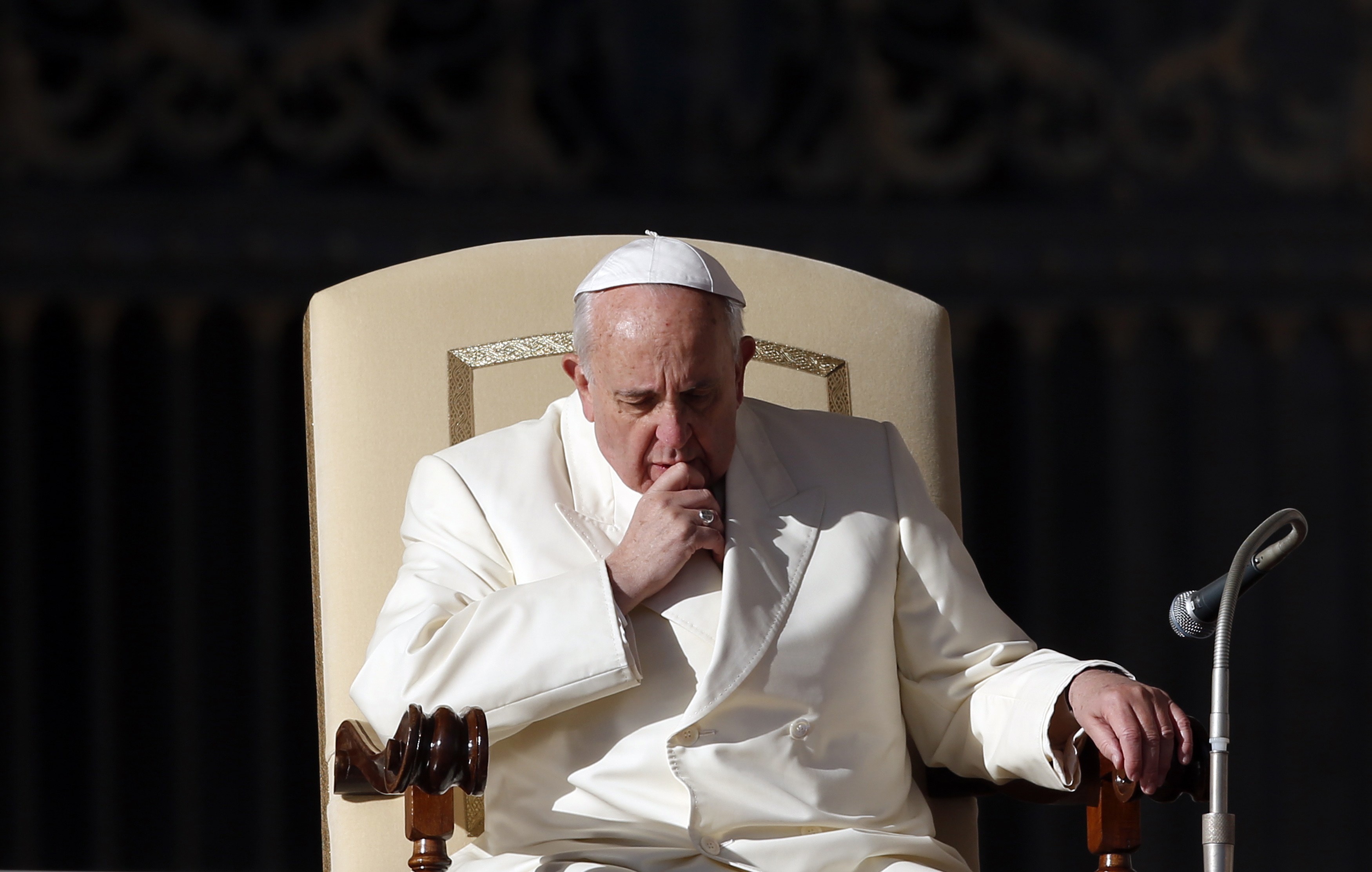 Η απεργία των διπλωματικών υπαλλήλων απειλεί το ταξίδι του Πάπα στα Ιεροσόλυμα