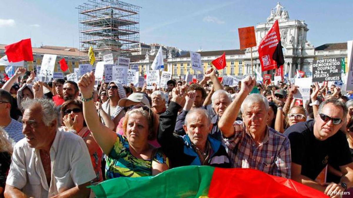 Δημοσιονομική ατομική βόμβα έσκασε στην Πορτογαλία