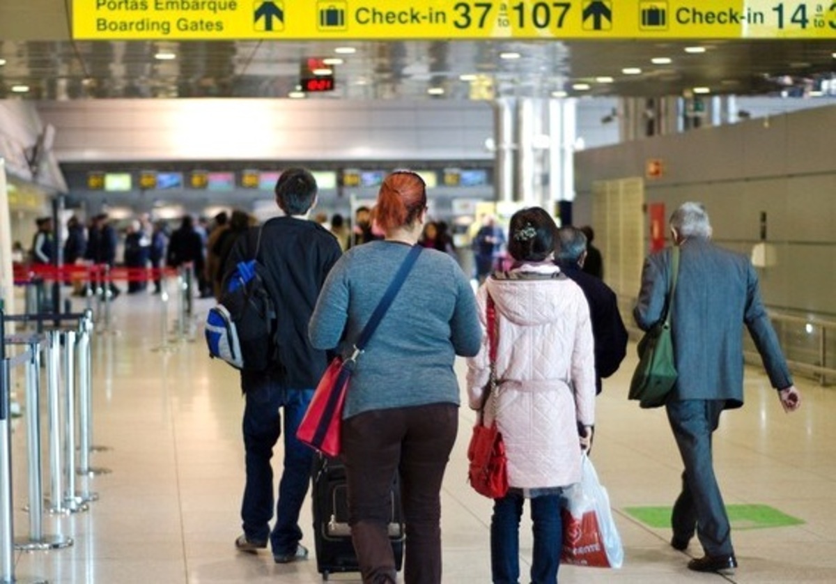 “Παρέλυσαν” τα αεροδρόμια της Πορτογαλίας- Απεργούν οι ελεγκτές