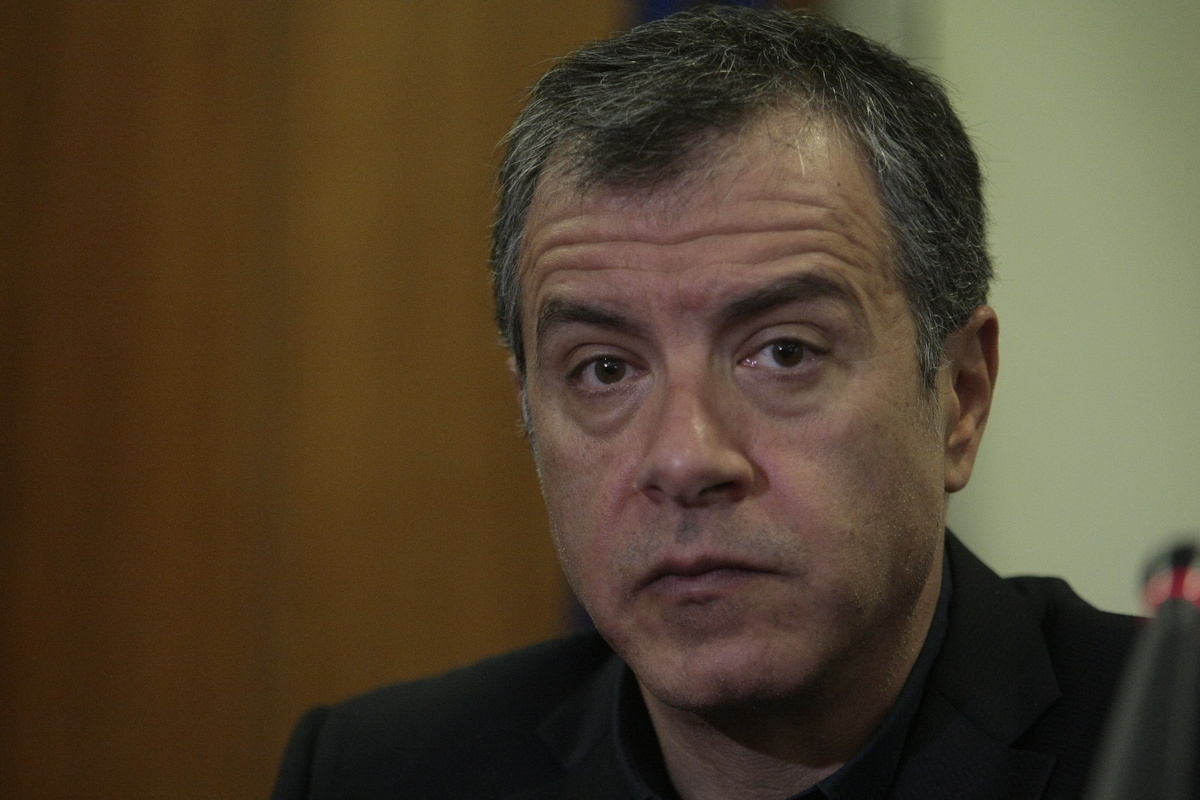 Σταύρος Θεοδωράκης: “Είναι αστείο να μιλάνε οι κυβερνητικοί για εκλογές”