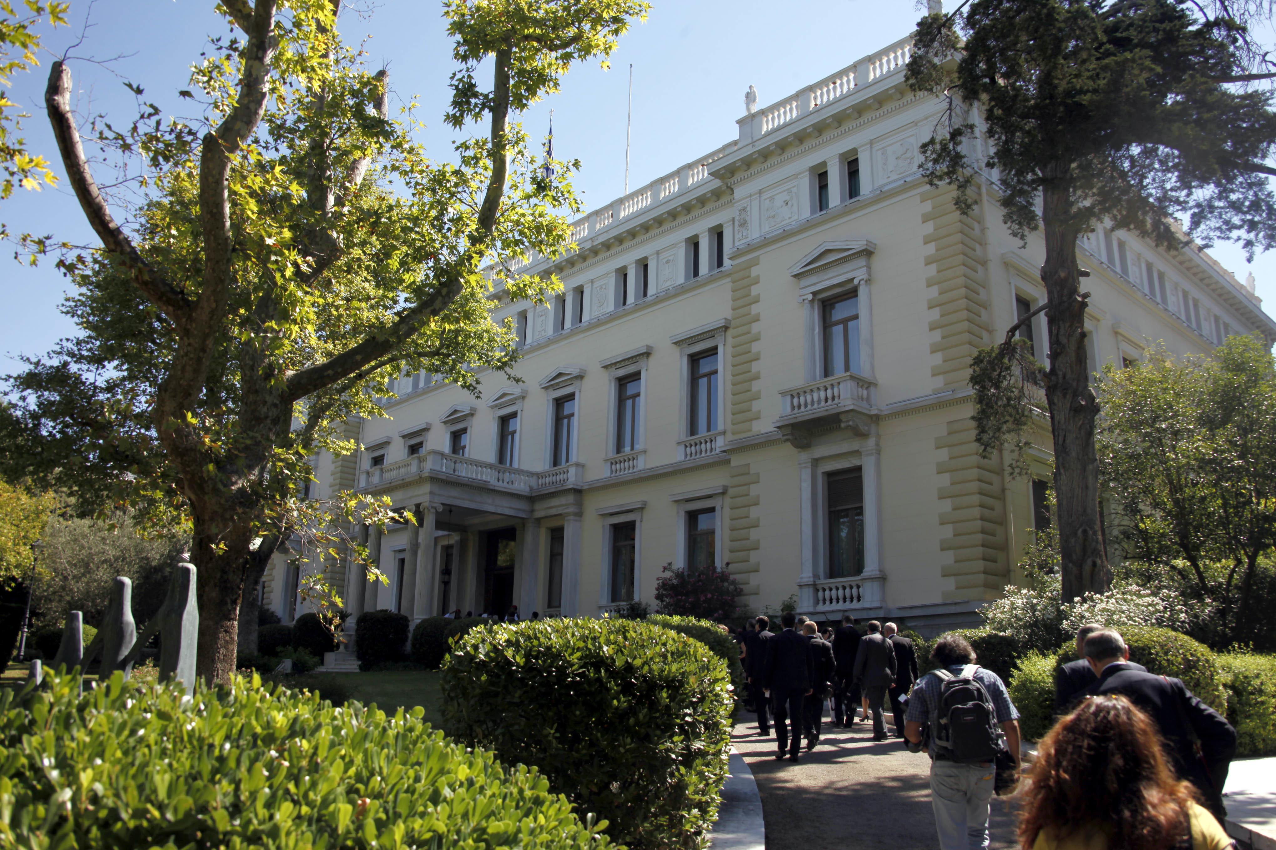 Η αριθμητική της εκλογής Προέδρου της Δημοκρατίας – Τα ονόματα που έχουν πέσει στο τραπέζι!