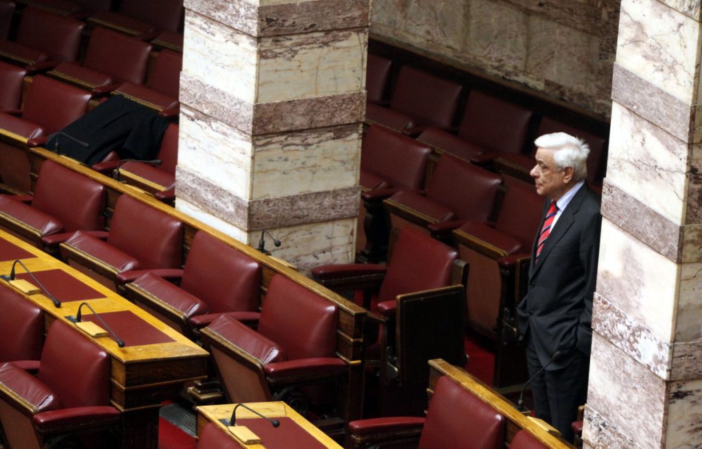 Προκόπης Παυλόπουλος: Από γραμματέας της προεδρίας, υποψήφιος Πρόεδρος Δημοκρατίας