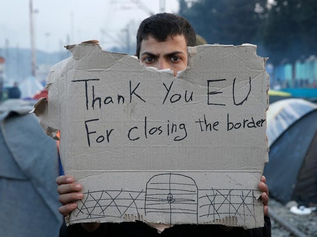 Το πρόβλημα της Ευρώπης με την τρομοκρατία και ο ρόλος των προσφύγων – Ειδικός αναλύει